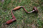 looking to use an old manual drill fwith sockets |  I have an old handcrank drill (see link for similiar...