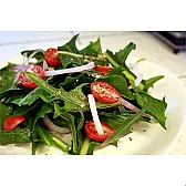 How to Protect Strawberry Berries from Gray Rot |  -️Gray rot particularly thrives in humid summers. The spores of this fungus...