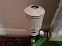 Shutting down thermostatic radiator valve completely  |  As I managed to lose a bleed screw I now have a rad I can't shut down ...
