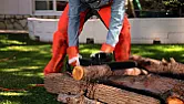 Elec chainsaw question  | bar  /      The chain pulls the log up/      
